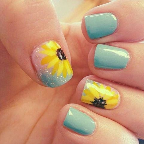 Simple-Nail-Art-Designs-For-Spring18