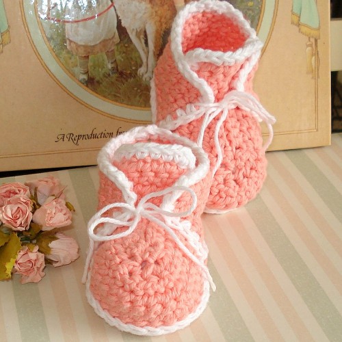 crochet_pattern_baby_booties